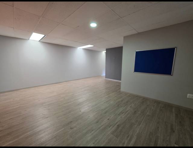 529M² OFFICE TO LET IN ORMONDE